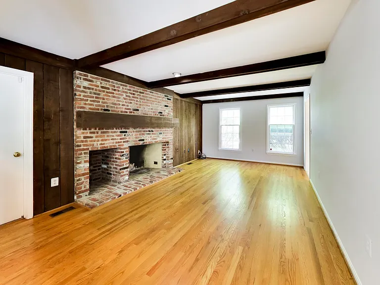 991 Farm Haven Dr — Photo 45