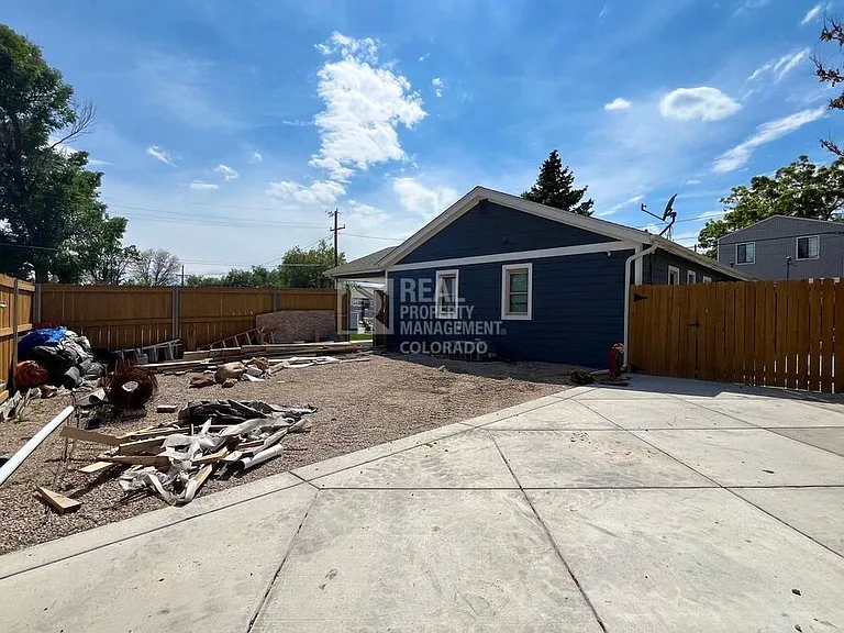 1599 S Mabry Way — Photo 18