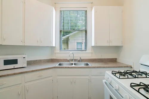 262 Roper St #A Photo 1