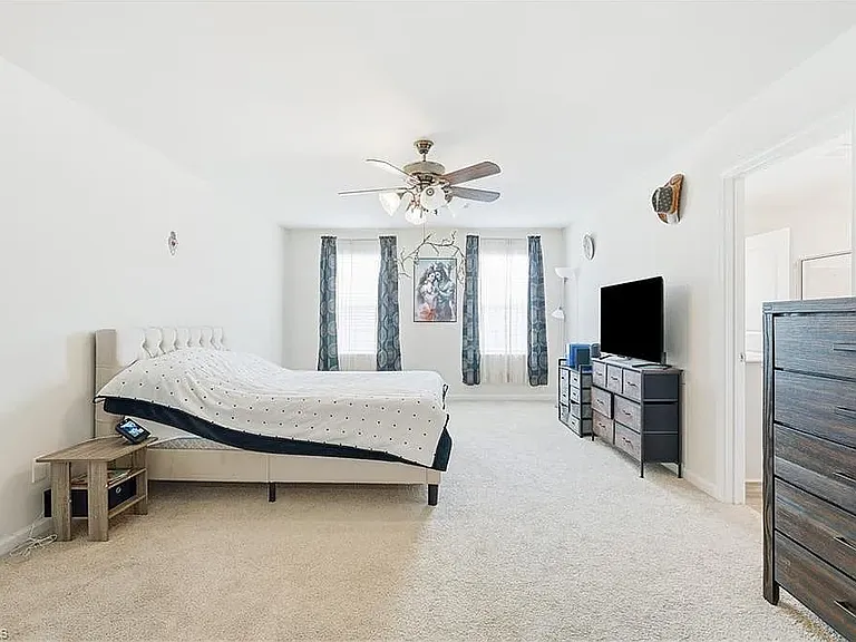 108 Nova Ln — Photo 8