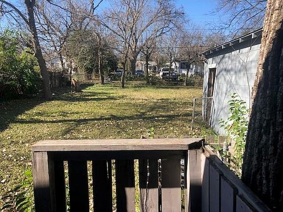 4th image of 3409 Speight Ave