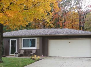 11136 Heritage Dr, Twinsburg, OH 44087