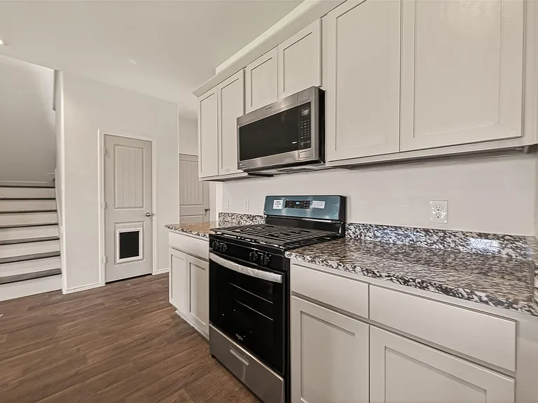 1706 Cooper Bluff Ct — Photo 11