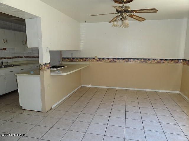 2nd image of 5211 W Lewis Ave