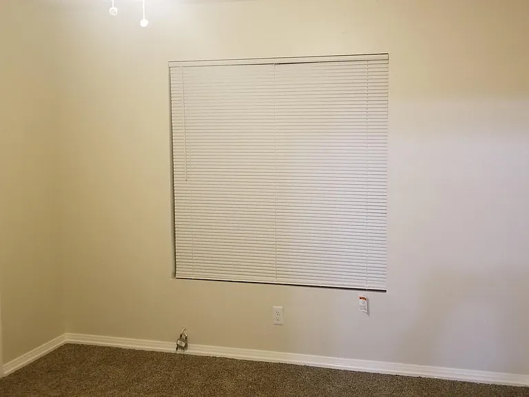 1350 Brentwood Cir #A — Photo 13
