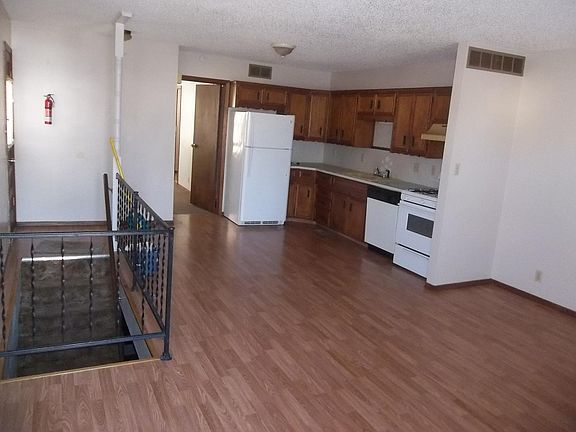 2nd image of 421 E 8th Ave APT B