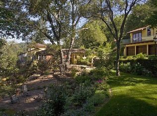 33 Dias Dorados, Orinda, CA 94563