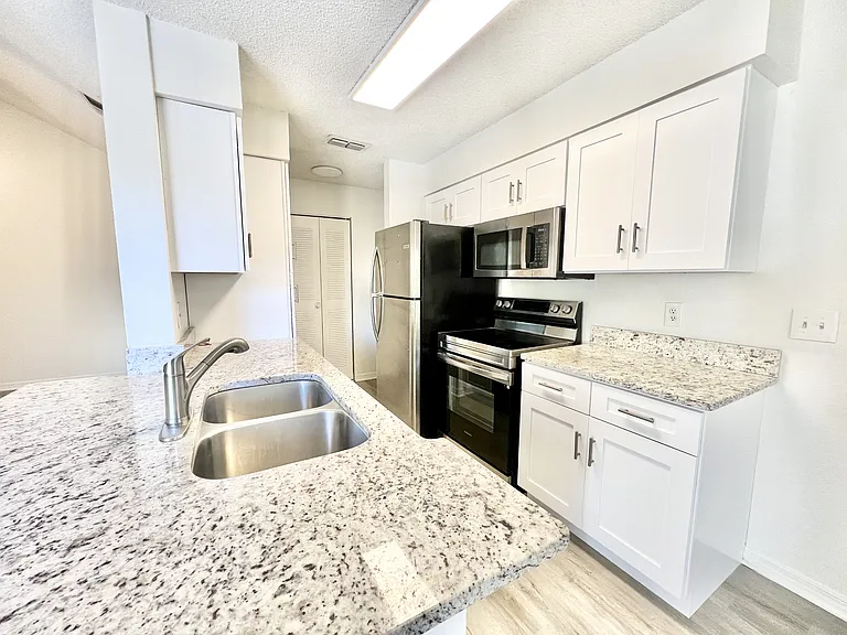1065 S Hiawassee Rd #1-1435 — Photo 5