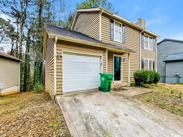 3895 Springleaf Ct — Photo 2