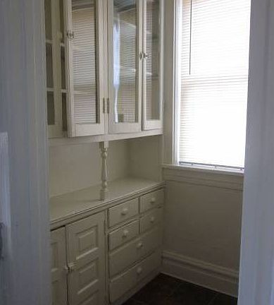 Butler Pantry