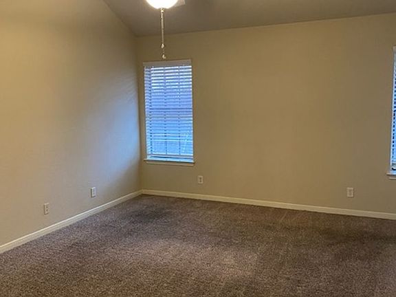 4th image of 4406 Pennington Ave #A