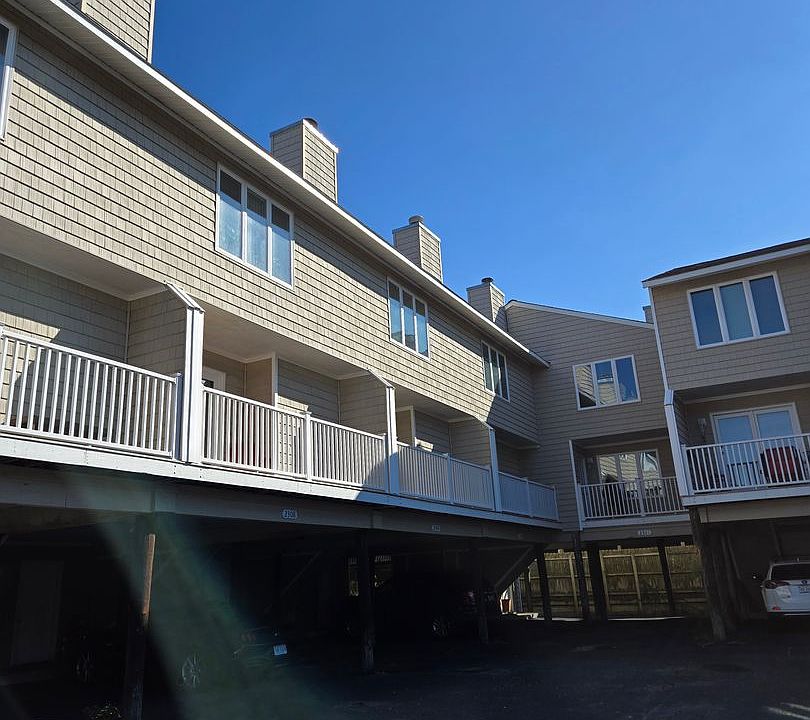 1st image of 2304 La Jolla Ct