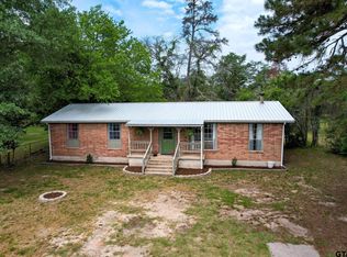 401 Kings Country Blvd, Scroggins, TX 75480