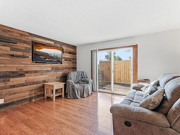 4th image of 218 Marvin Elwood Rd