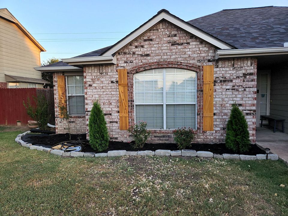 1st image of 11010 E 118th Ct N