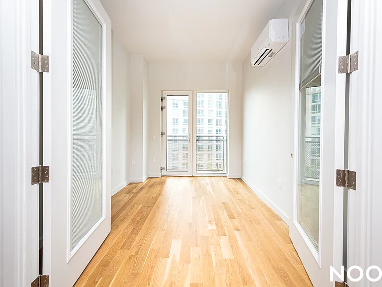 45-57 Davis St #414 — Photo 6