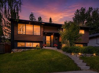 316 NE Canniff Pl SW, Calgary, AB T2W 2L9