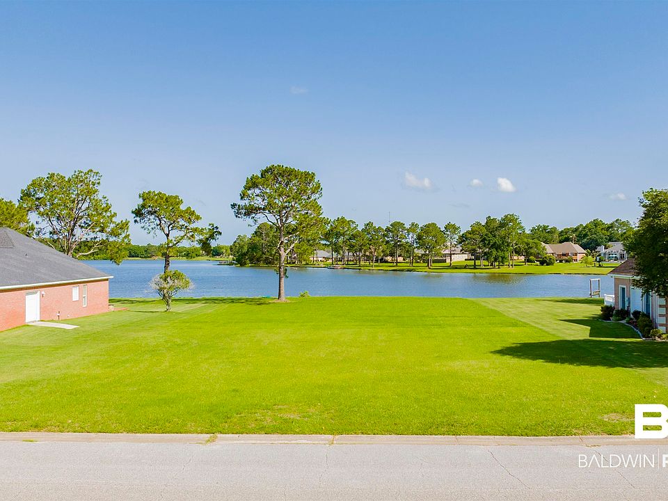1st image of 0 Lakeview Dr