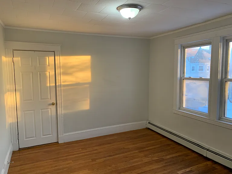 67 Stanley St #3B — Photo 3