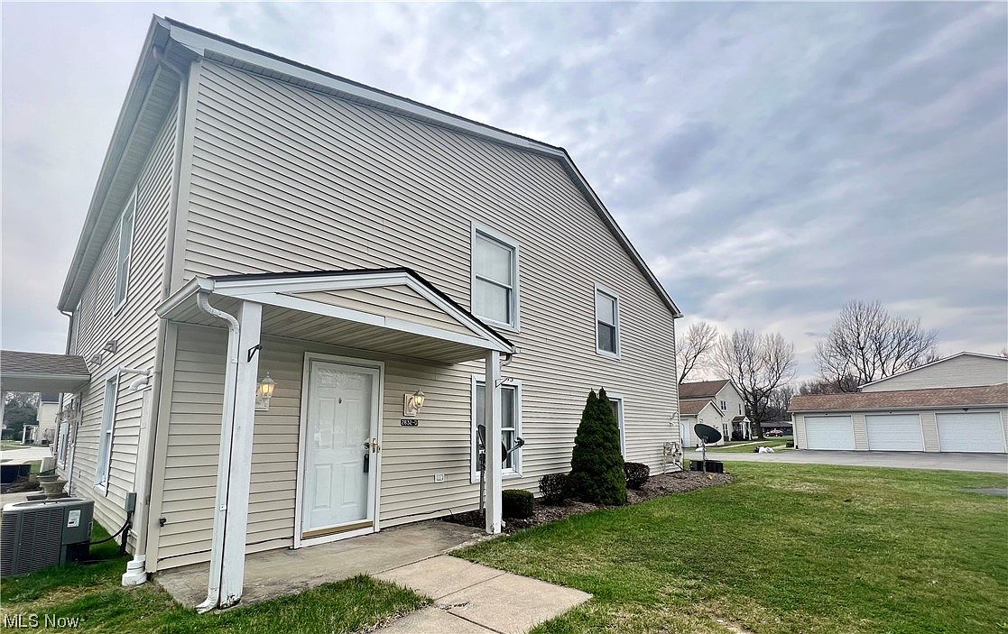 2832 Ivy Hill Cir UNIT D, Cortland, OH 44410 Zillow