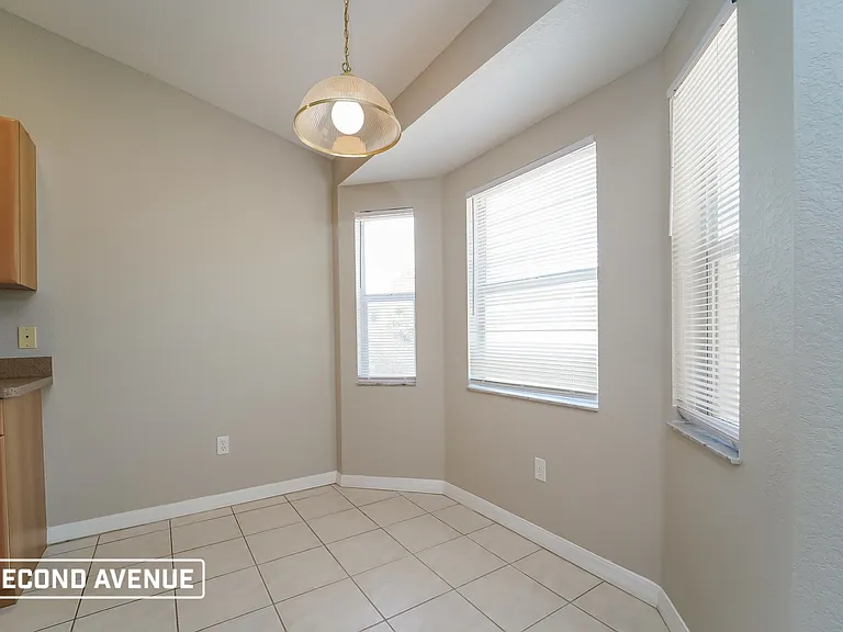 3653 Valley Ter — Photo 8
