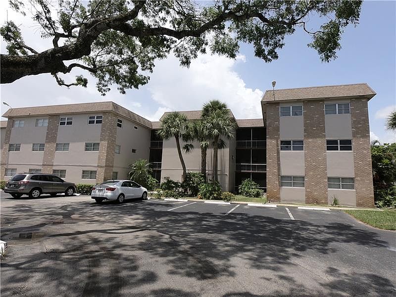 1st image of 2431 SW 82nd Ave APT 303