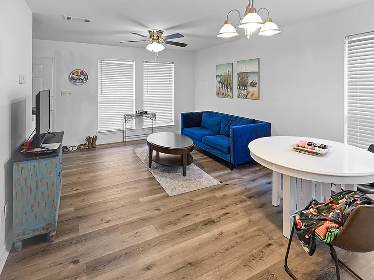 259 Benachi Ave — Photo 8