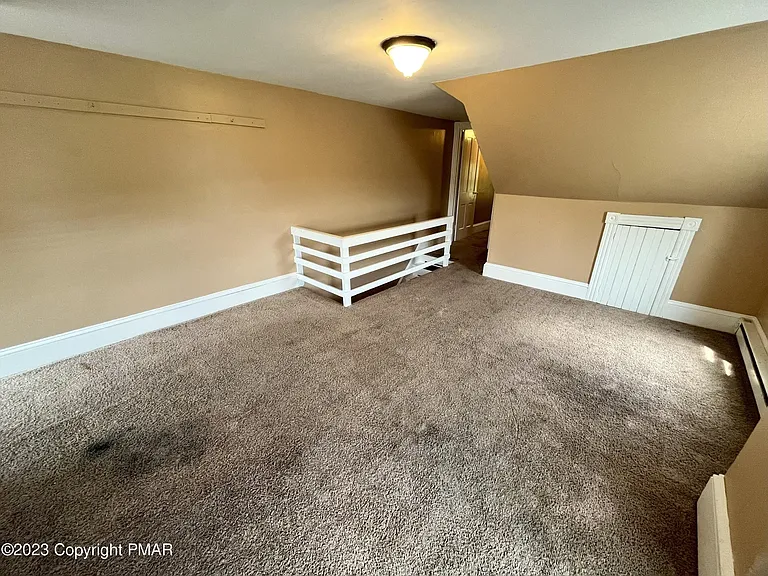 216-218 Carbon St #216-218 — Photo 8