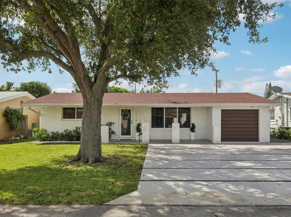 7952 Shalimar St, Miramar, FL 33023