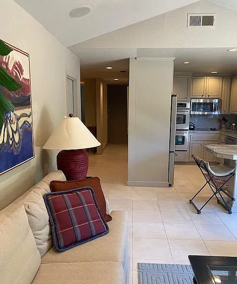 66 Grand Rio Cir — Photo 5