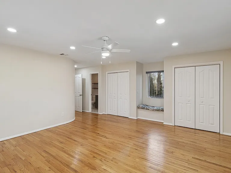 1 Woodview Way — Photo 20