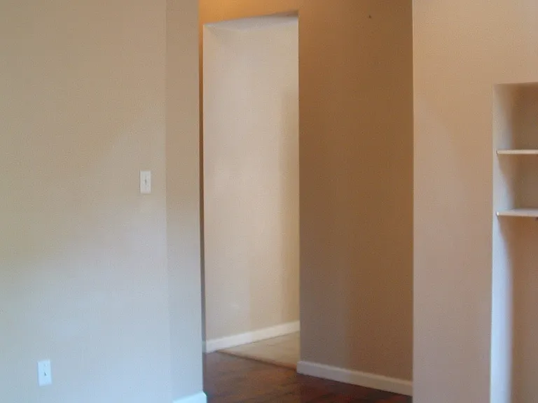 2104 Carey Way — Photo 2