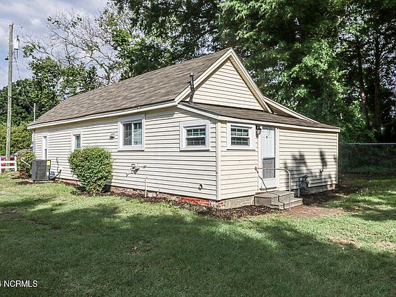 5th image of 715 Columbia Avenue