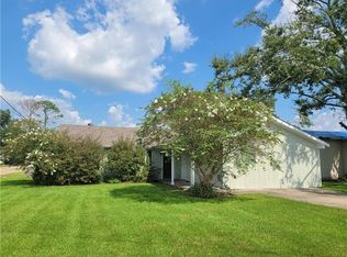 618 Derouen St, Lake Charles, LA 70607