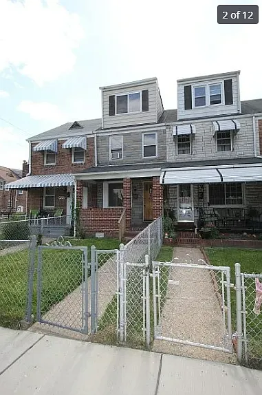 Building Photo - 402 Chestnut Ct