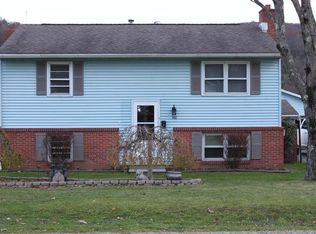 161 Old Pittsfield Rd, Youngsville, PA 16371