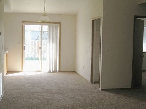 2nd image of 835 New York Ave