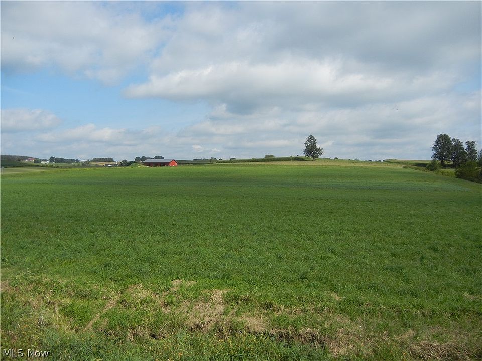 1st image of Skyline Dr