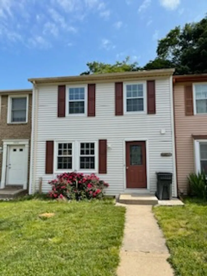 3422 Belfry LN — Photo 1