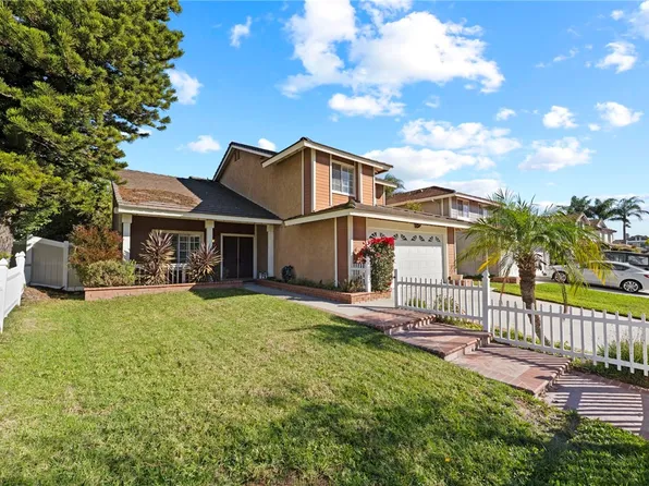 1793 Myrtle St, Corona, CA 92878