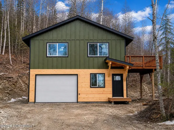 17188 W Lighthouse Dr, Big Lake, AK 99652