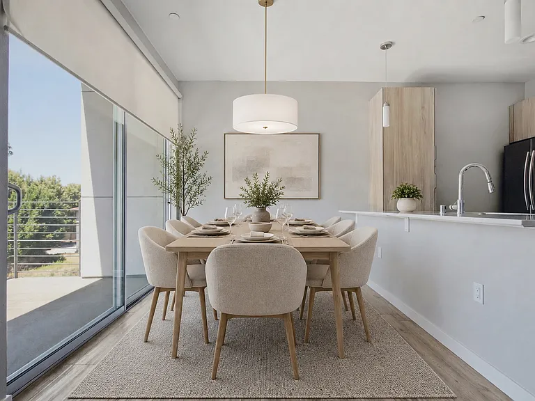 16300 Ventura Blvd #403 — Photo 3