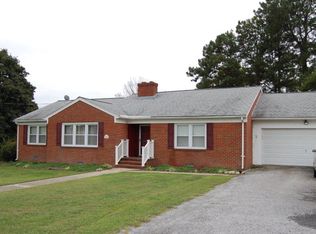 700 E Carolina Ave, Crewe, VA 23930