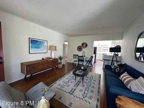 3rd image of 3136 Scotland St