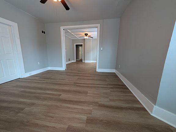 2nd image of 1030 Gillespie St Floor 2