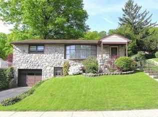 316 Hillside Dr, Shillington, PA 19607