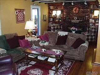 2nd image of 1048 West Broadway