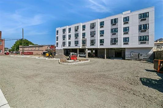 Sica Lofts — Photo 12