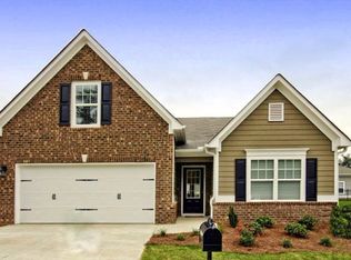 1143 Creek Top Rd, Loganville, GA 30052