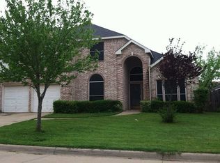 7712 Brook Meadow Ln, Fort Worth, TX 76133